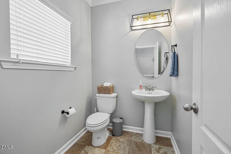 423 Summerwind Plantation Dr, Garner, NC 27529