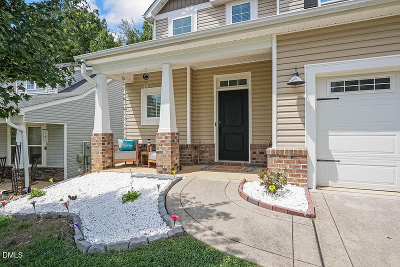 423 Summerwind Plantation Dr, Garner, NC 27529