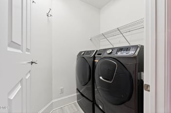 423 Waterford Lake Dr, Cary, NC 27519