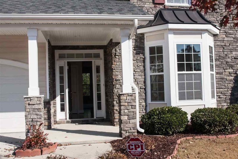 423 Westfalen Dr, Cary, NC 27519