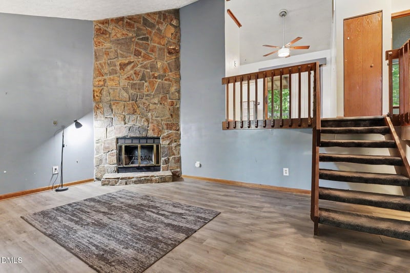 4232 Labrador Dr, Raleigh, NC 27616