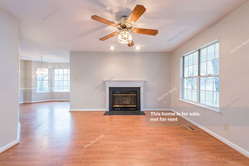 4233 Bluffs Ln, Durham, NC 27712