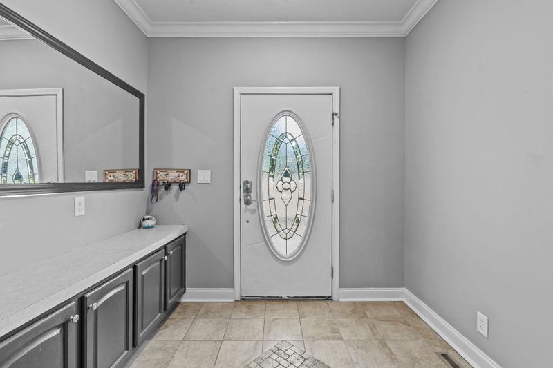 4236 Rockside Hills Dr, Raleigh, NC 27603