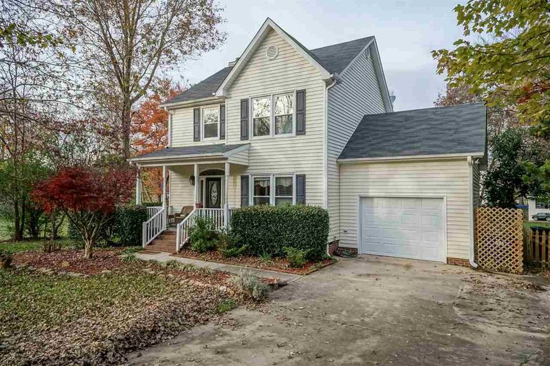 4237 Cashew Dr, Raleigh, NC 27616