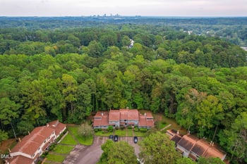 4237 The Oaks Dr, Raleigh, NC 27606