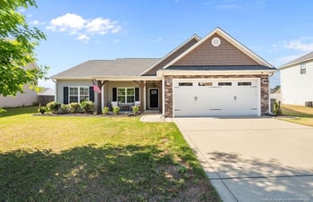 4238 Cherry Hill Ln, Fayetteville, NC 28312