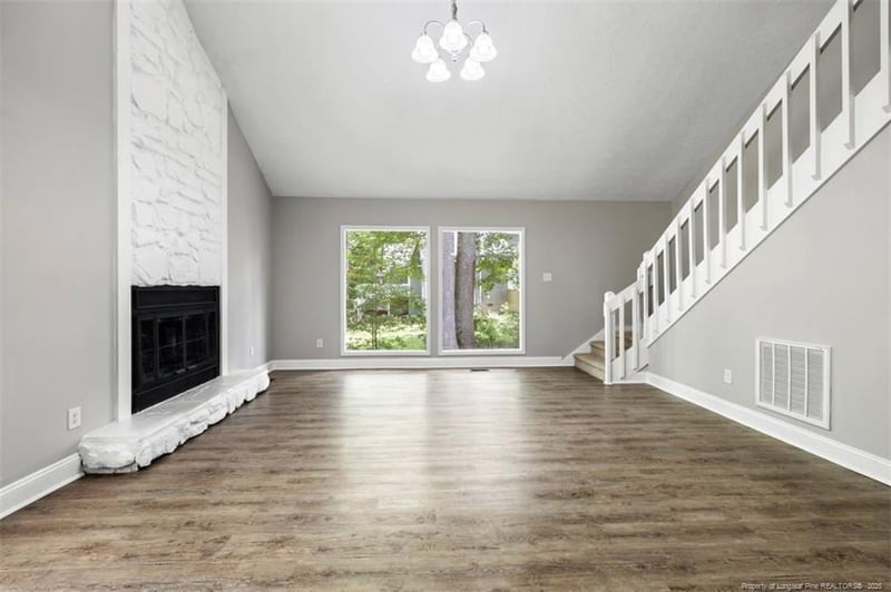 424 Bayberry Ct, Fayetteville, NC 28314