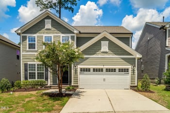 424 Brook Pine Trl, Apex, NC 27523