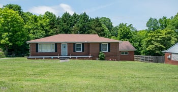 424 Camp Rd, Burlington, NC 27217