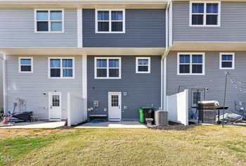 424 Emerald Shire Way, Zebulon, NC 27597