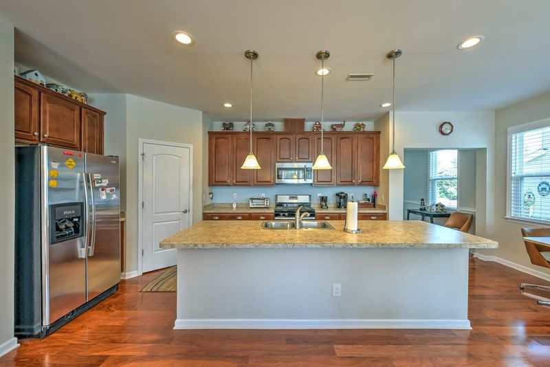 424 Ferry Ct, Wake Forest, NC 27587
