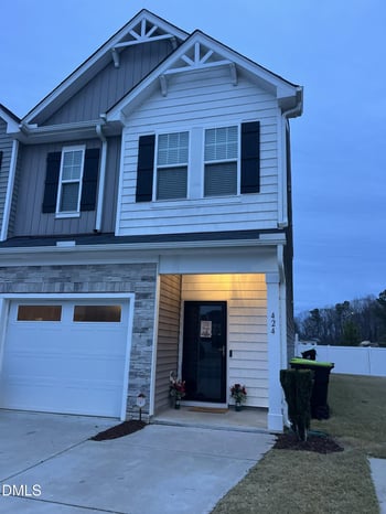 424 Leighann Ridge Ln, Rolesville, NC 27571