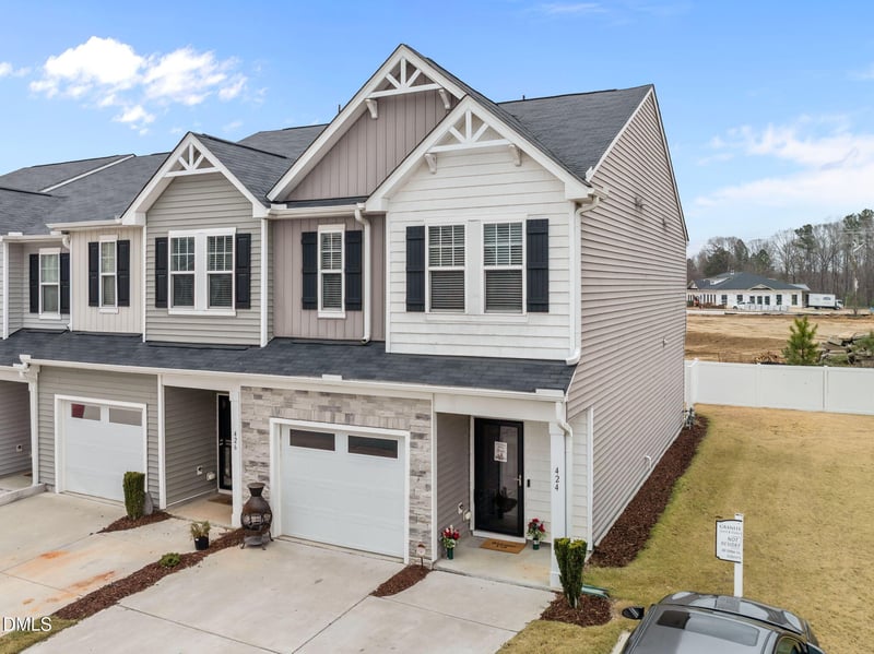 424 Leighann Ridge Ln, Rolesville, NC 27571