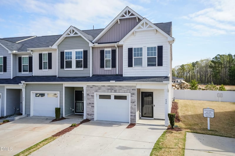 424 Leighann Ridge Ln, Rolesville, NC 27571