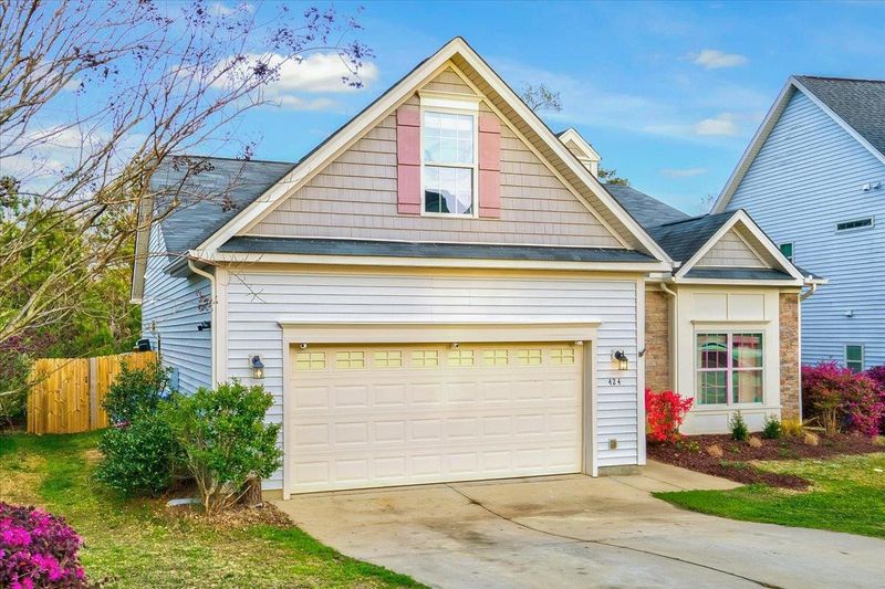 424 Lone Pine Loop, Fuquay Varina, NC 27526