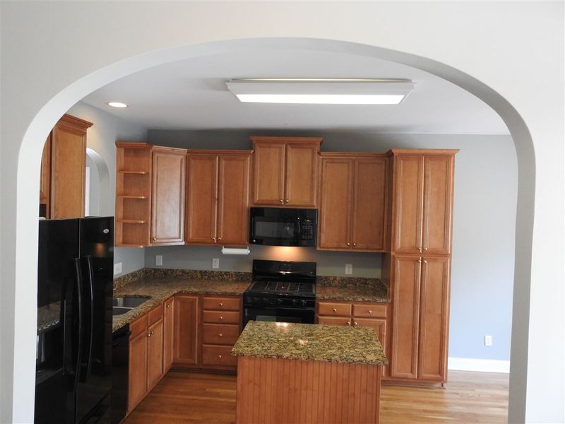 424 Longbourn Dr, Wake Forest, NC 27587