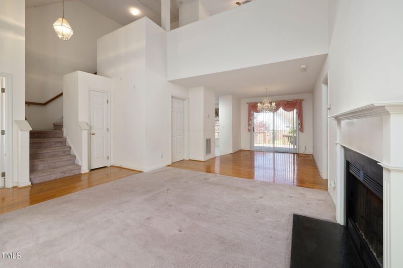 424 Mountain Lake Dr, Raleigh, NC 27610