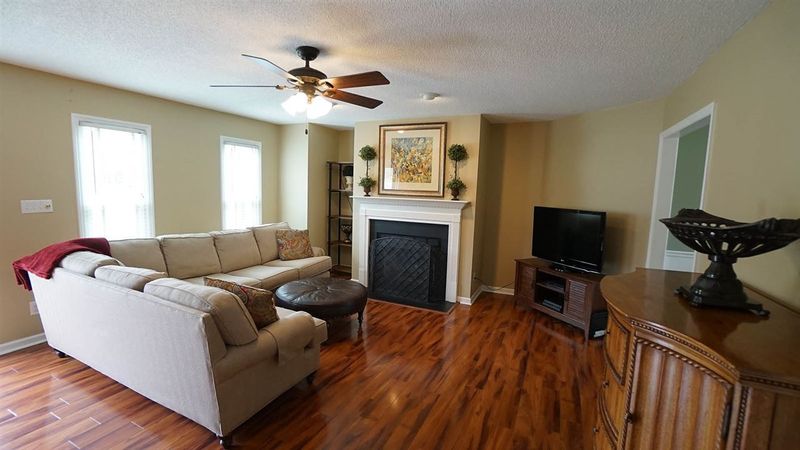 424 Redpath Dr, Garner, NC 27529