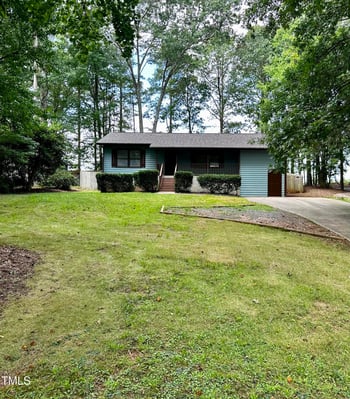 424 Shawnee Dr, Louisburg, NC 27549