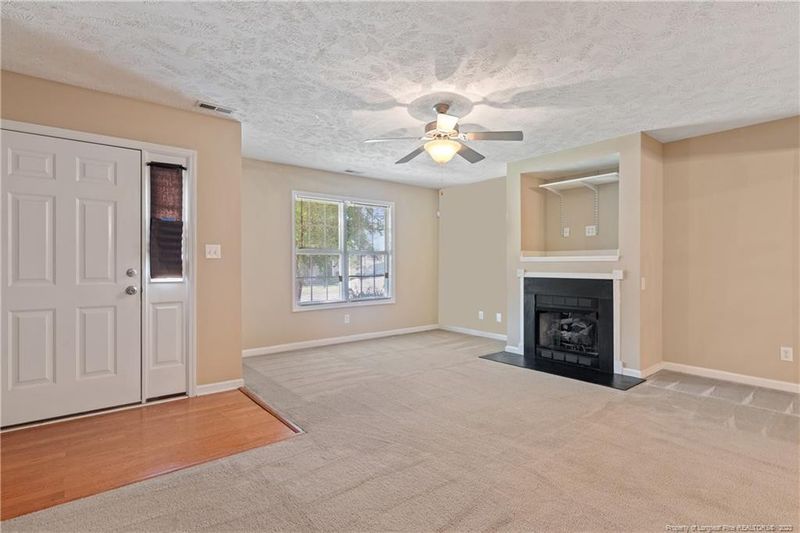 424 Sheila St, Hope Mills, NC 28348