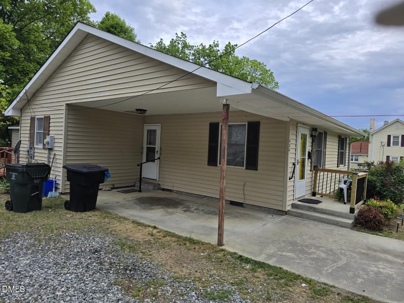 424 Tillman St, Burlington, NC 27217