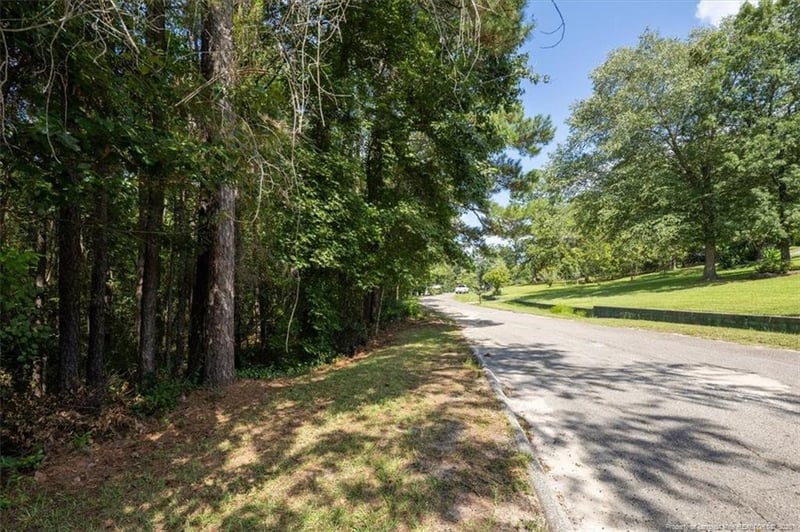 424 Timberline Dr, Fayetteville, NC 28311