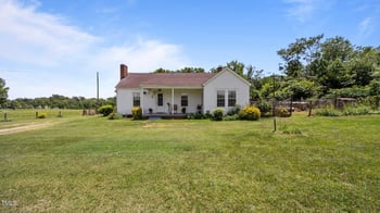 4240 Friendship Rock Creek Rd, Burlington, NC 27215