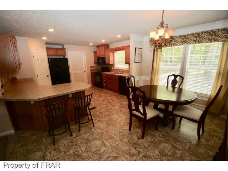 4242 Doc Bennett Rd, Fayetteville, NC 28306