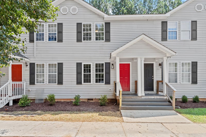 4242 Kaplan Dr, Raleigh, NC 27606
