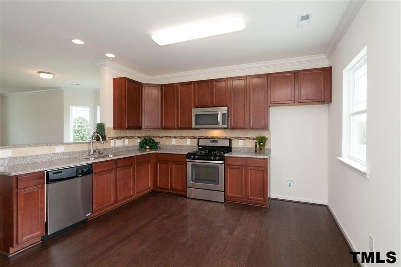 4242 Prelude St, Raleigh, NC 27616