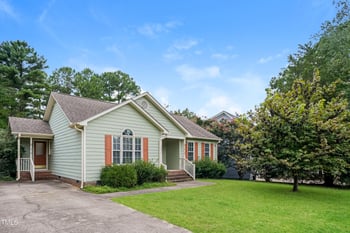 4244 Cashew Dr, Raleigh, NC 27616