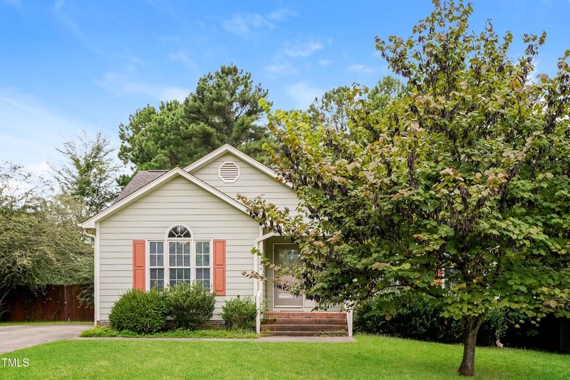 4244 Cashew Dr, Raleigh, NC 27616