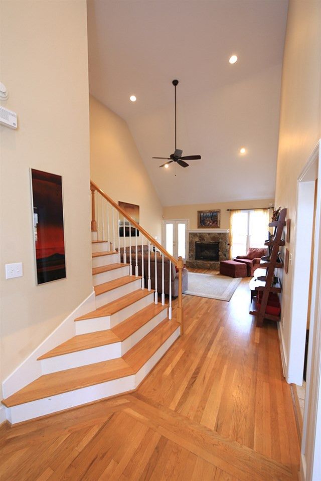 4245 New Hope Springs Dr, Hillsborough, NC 27278