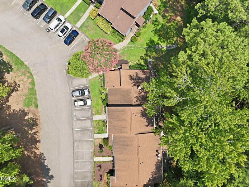 4245 The Oaks Dr, Raleigh, NC 27606