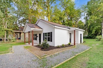4247 Knollwood Dr, Fayetteville, NC 28304