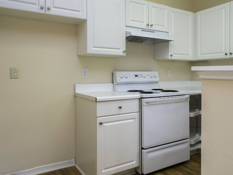 4247 Toccopola St, Raleigh, NC 27604