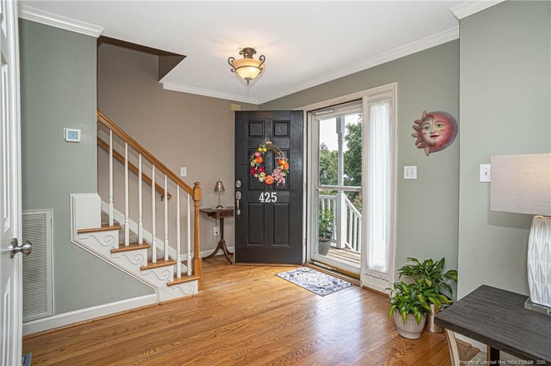 425 Arbor Creek Dr, Holly Springs, NC 27540