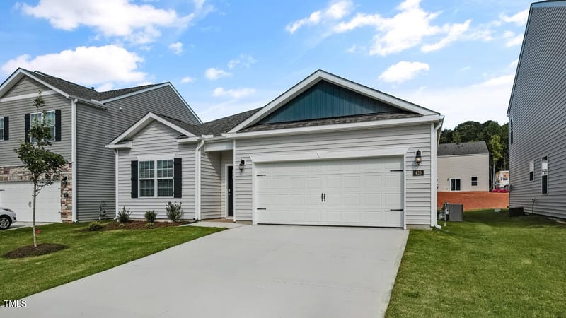 425 Ashley Rn, Sanford, NC 27330