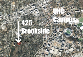 425 Brookside Dr, Chapel Hill, NC 27516