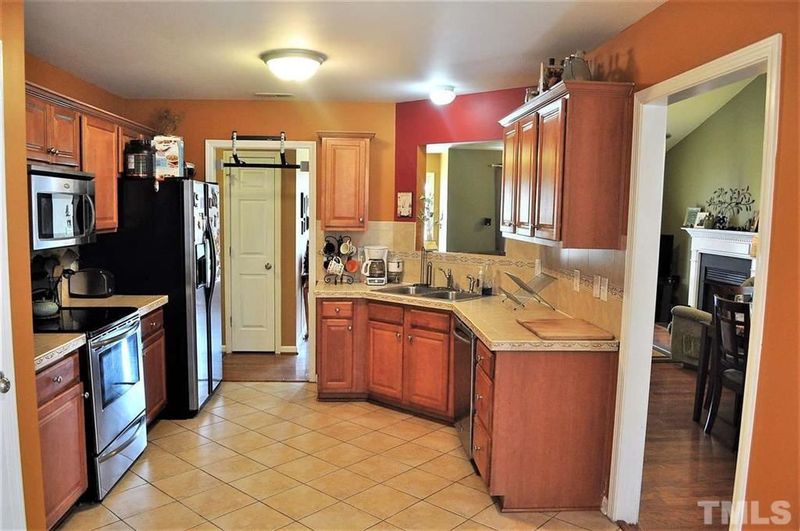 425 Eagle Stone Rg, Youngsville, NC 27596