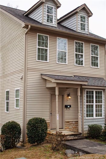 425 Georgetown Cir, Fayetteville, NC 28314