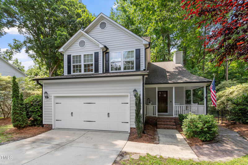 425 Hidden Cellars Dr, Holly Springs, NC 27540