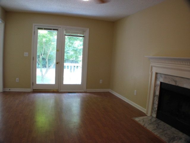 425 Loblolly Cir, Clayton, NC 27520