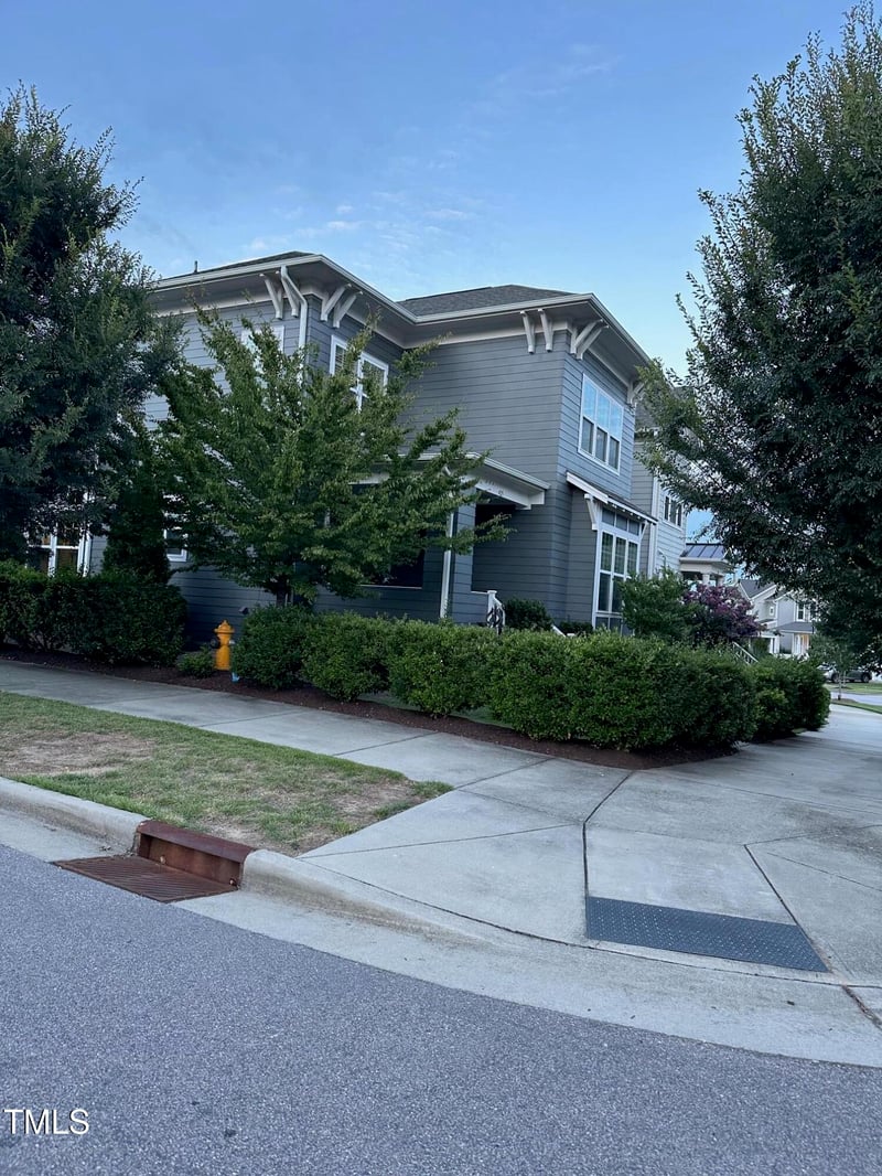 425 Old Dairy Dr, Wake Forest, NC 27587