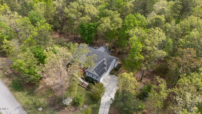 425 Panners Pl, Sanford, NC 27330