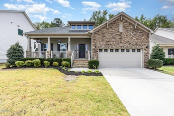 425 Pine Burr St, Fuquay Varina, NC 27526