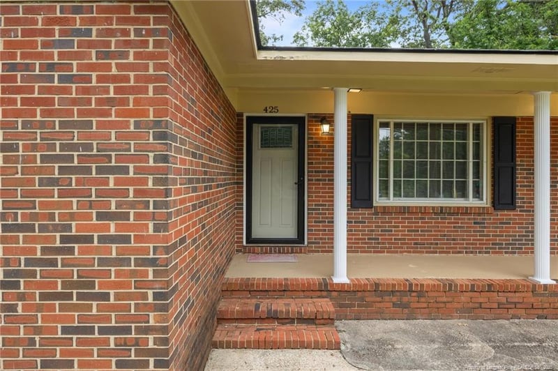 425 Platte Rd, Fayetteville, NC 28303