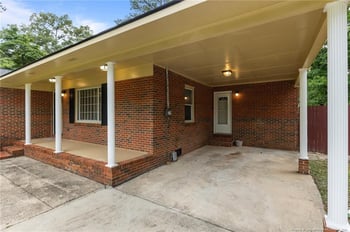 425 Platte Rd, Fayetteville, NC 28303