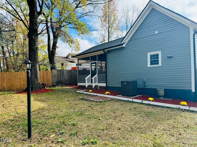 425 Price Ave, Durham, NC 27707