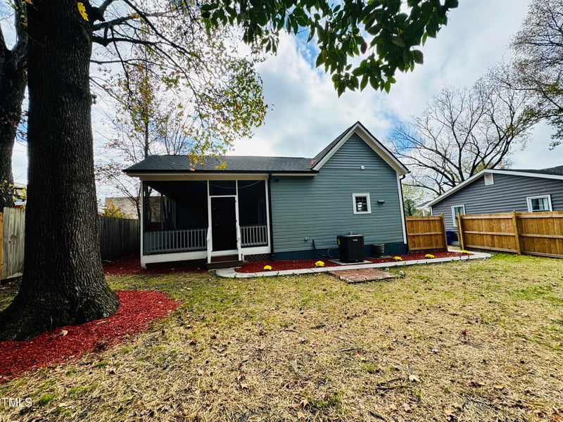 425 Price Ave, Durham, NC 27707